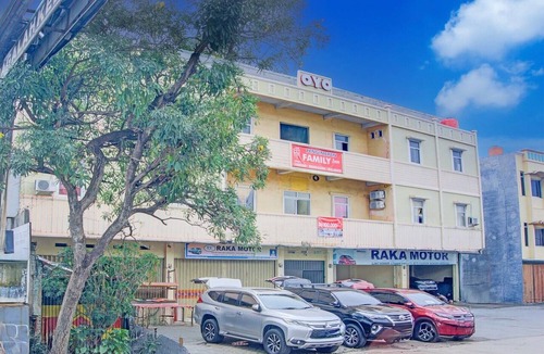 Bandar Lampung House | Luxury Deluxe DBL Retreat W/Free WiFi and Parking