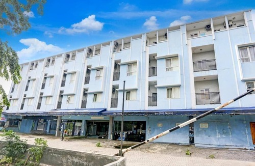 Tangerang House | Luxury Deluxe DBL Retreat W/Free WiFi and Parking