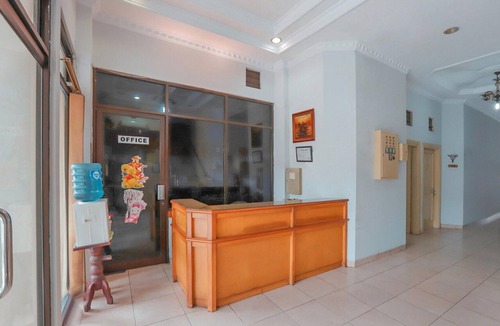 Old Jakarta House | Luxury Deluxe DBL Retreat W/Free WiFi and Parking