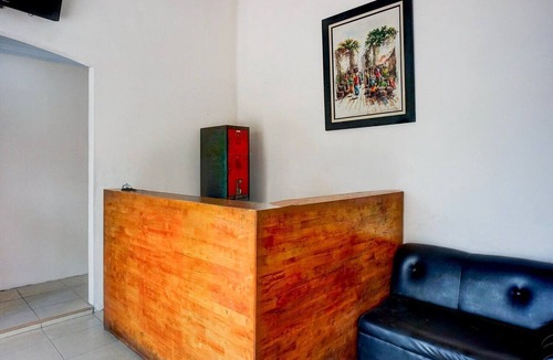 Medan House | Luxury Deluxe DBL Retreat W/Free WiFi and Parking