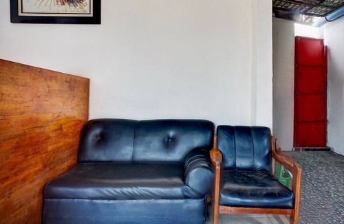 Medan House | Luxury Deluxe DBL Retreat W/Free WiFi and Parking
