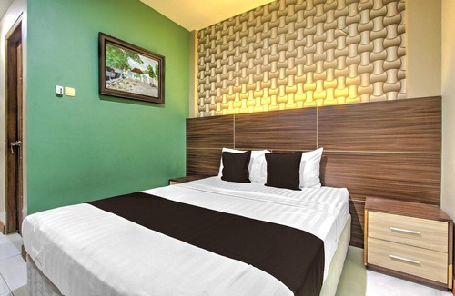 Baki House | Luxury Deluxe DBL Retreat W/Free WiFi and Parking