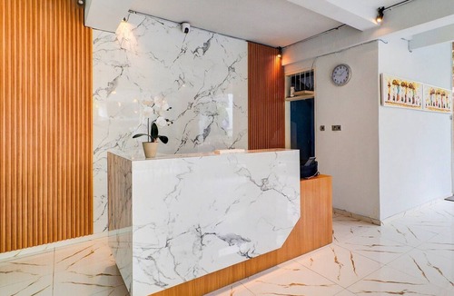 Downtown Kuta House | Luxury Deluxe Double Escape with Parking and Pool