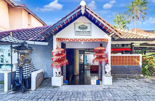 Downtown Kuta House | Luxury Deluxe Double Escape with Parking