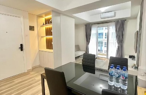 Kesawan Apartment | Luxury Staycation Podomoro Medan By Senyaman Living