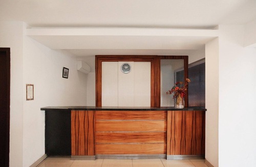Palembang House | Luxury Twin Stay with Free WiFi and Parking