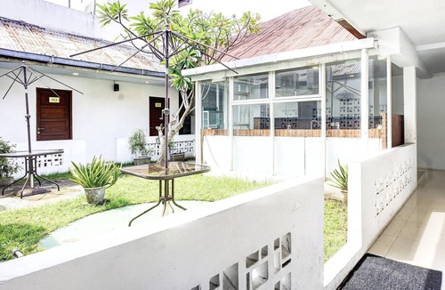 Medan House | Luxury Twin Stay with Free WiFi and Parking