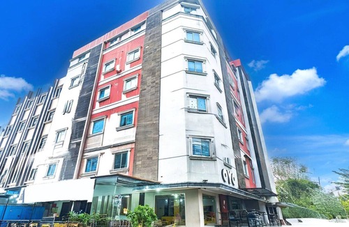 Old Jakarta House | Luxury Twin Stay with Free WiFi and Parking
