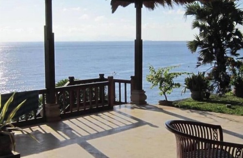 Amed Villa | Luxury Villa Celagi - large private 3-bedroom villa, infinity pool, ocean views.