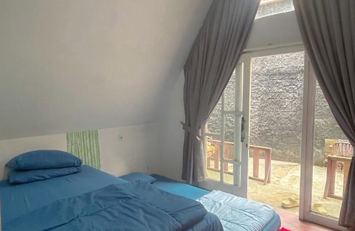 Dieng Kulon Ski Chalet | Mini Cabin Cemara