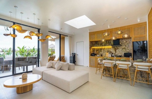 Bukit Villa | Minimalist 3BR Villa w Pool+Beach Access Ungasan