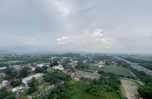 Kedungmanggu Apartment | Minimalist And Airy Studio Apartment At Royal Sentul Park