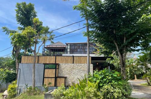 Kuta Selatan Villa | Modern Balinese Villa with Scenic View