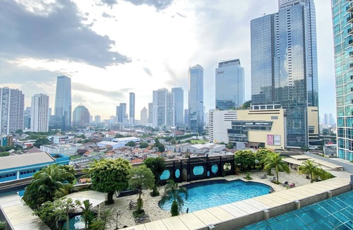 East Kuningan Apartment | Modern Look And Comfy 3Br Apartment Bellagio Residence