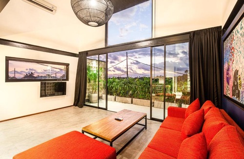 Munggu Hotel | Modern Spacious Loft 200m from the beach Canggu