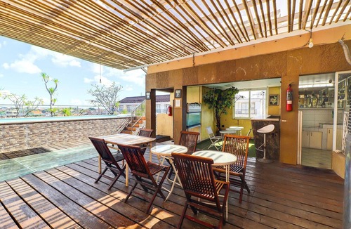 Kartika Plaza House | Modern Twin Suite Stay W/Free WiFi and Pool