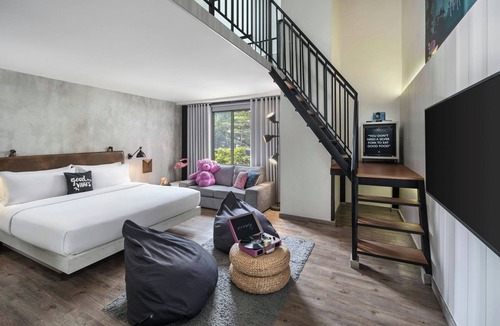 Bandung Hotel | Moxy Bandung