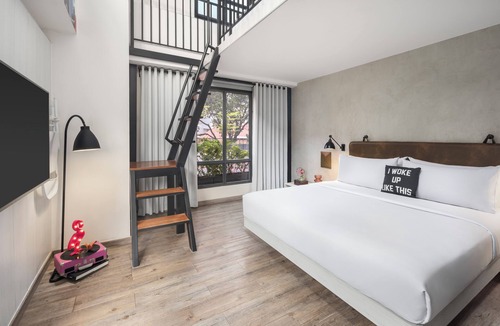 Bandung Hotel | Moxy Bandung