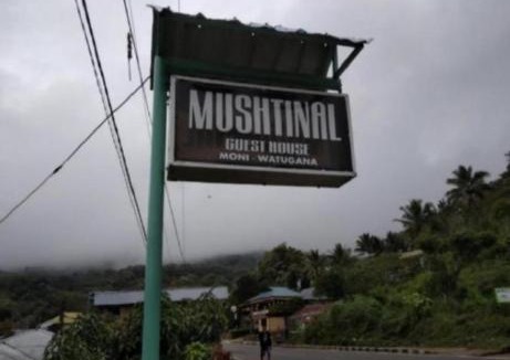 Moni Bed & Breakfast | Mushtinal Guest House Kelimutu