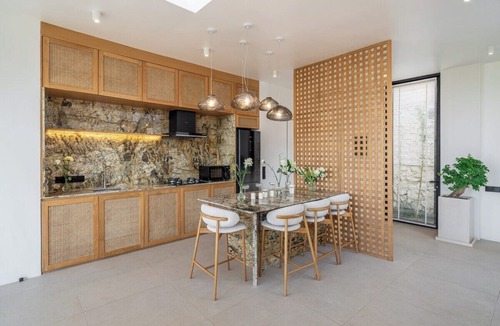 Bukit Villa | New Tropical 3BR Villa+Private Pool+Best Location