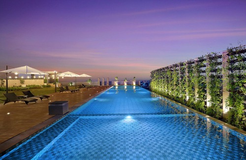 Malioboro Hotel | Novotel Suites Yogyakarta Malioboro