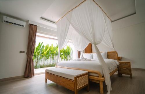 Kerambitan Villa | Nyuh Lengkong Beachfront Villa with Kitchen near Tanah Lot