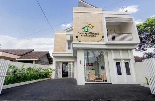 Ngaglik Hostel | Omah Ayu Mendiro