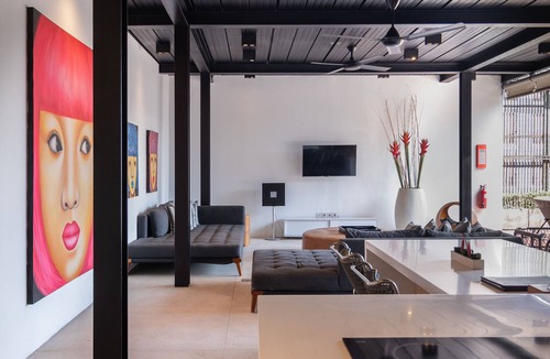 Seminyak Resort | One Eleven Retreat