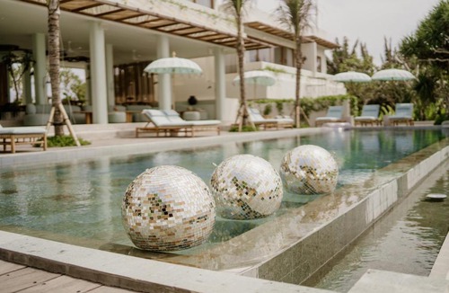 Beraban Resort | Oshom Bali at Nuanu Creative City