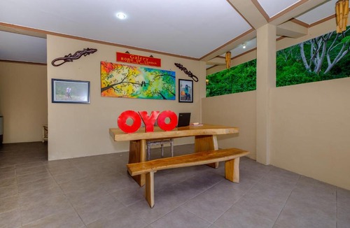 Selong Belanak Hotel | OYO 2823 Artati Bungalows And Restaurant