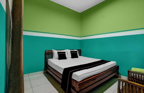 Bogor Hotel | OYO 3738 Pemda 22 Mansion