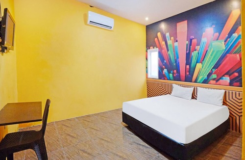 Palopo Hotel | OYO 90977 Wisma Pelangi Palopo