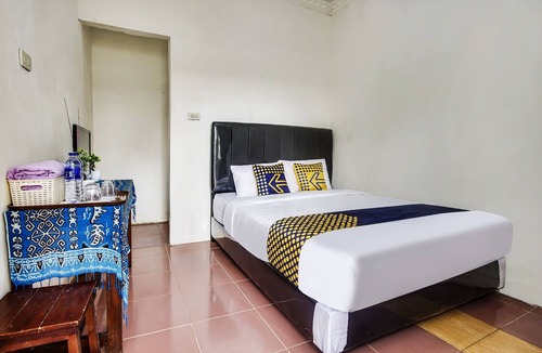 Pelangan Hotel | OYO 93582 Liani Homestay Syariah