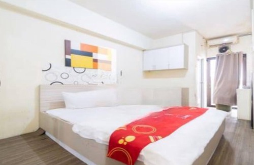 Pekayon Jaya Hotel | OYO 93761 Kemang View By Room 88