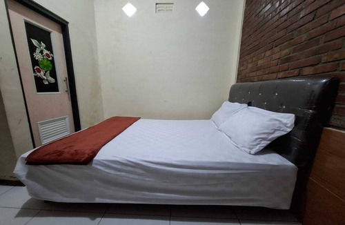 Sleman Hotel | OYO 94245 Alya Homestay Syariah