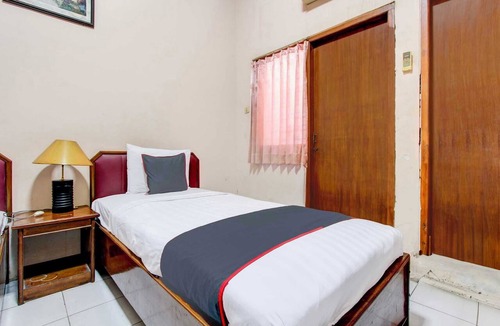 Garut Hotel | OYO 95023 Hotel Alamanda Garut