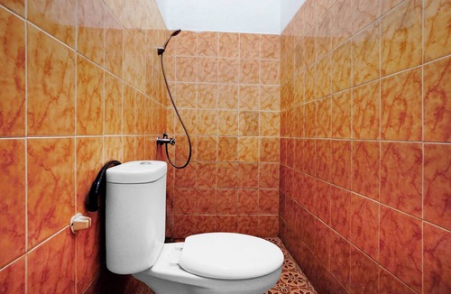 Probolinggo Hotel | OYO 95290 Incess Diana Syariah
