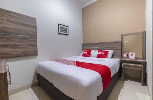 Karawang Hotel | OYO Life 3248 Vision Residence Karawang