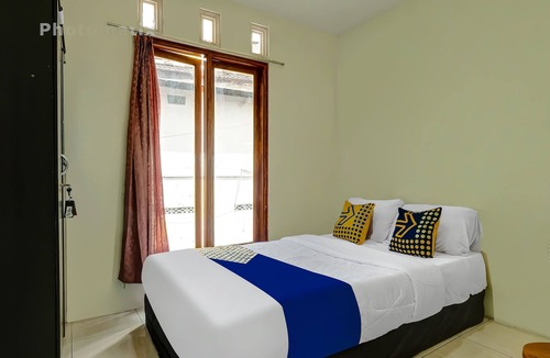 Muncar Hotel | OYO Life 92258 Kostel 21 Syariah