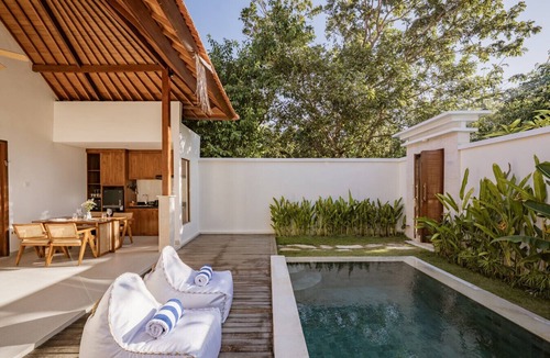Pecatu Apartment | Parisula 1BR Villa with Pool in Bingin Uluwatu