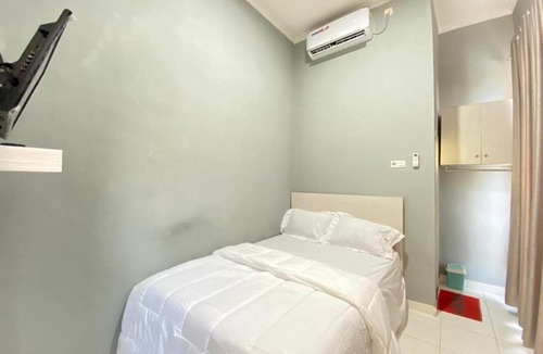 Sukarami Hotel | Pelangi Guest House Palembang RedPartner