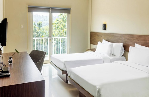 Sukaraja Hotel | Pelangi Hotel at Artotel Pelangi Park