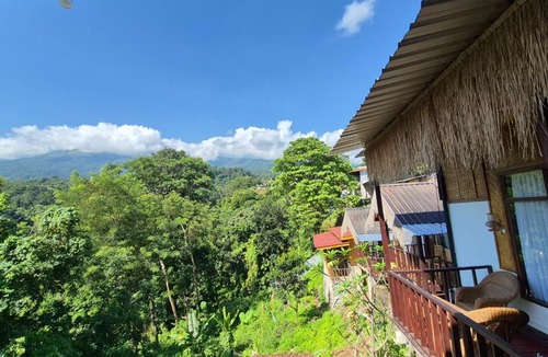 Bayan Cabin | Poetri Bungalow