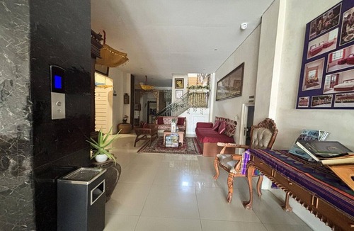 Banda Aceh House | Poma Zainoel Deluxe Twin