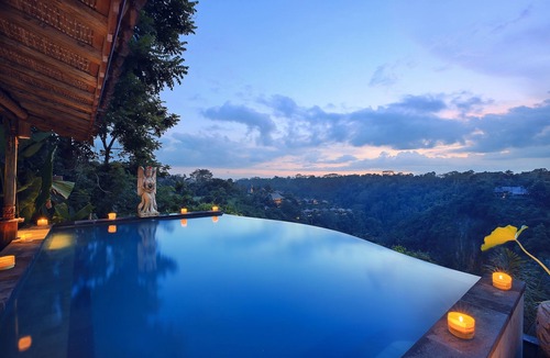 Kedewatan Hotel | Pramana Watu Kurung Resort