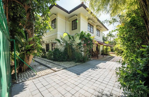 Banjar Semer House | Private 3-bedroom house with tropical garden and pool