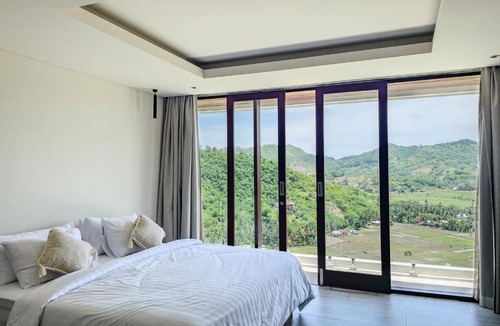 Selong Belanak Villa | Pseudechis - Villa with Gym, Sauna & Sea Views - Construction Nearby
