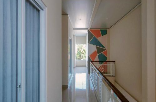 Hargomulyo Hotel | RedDoorz at Araya House Ngawi