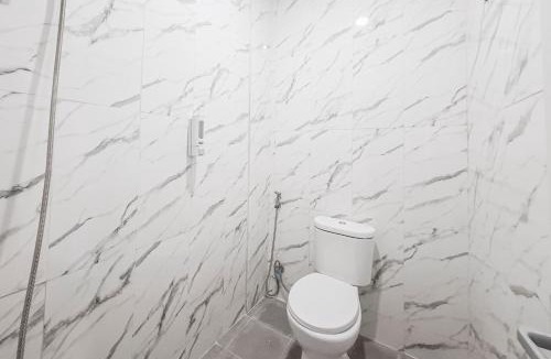 Sragen House | RedDoorz Fortuna Infinity Near Alun Alun Sragen