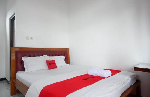 Wonosobo Hotel | RedDoorz near Alun Alun Wonosobo 2